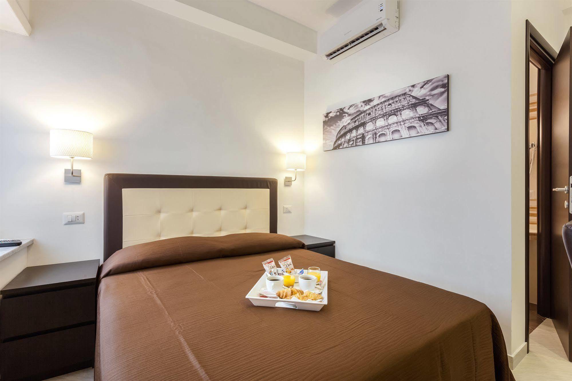 Sol Romae Bed & Breakfast 2*